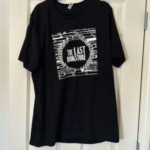 NWOT Unisex Tee The Last Bookstore XL